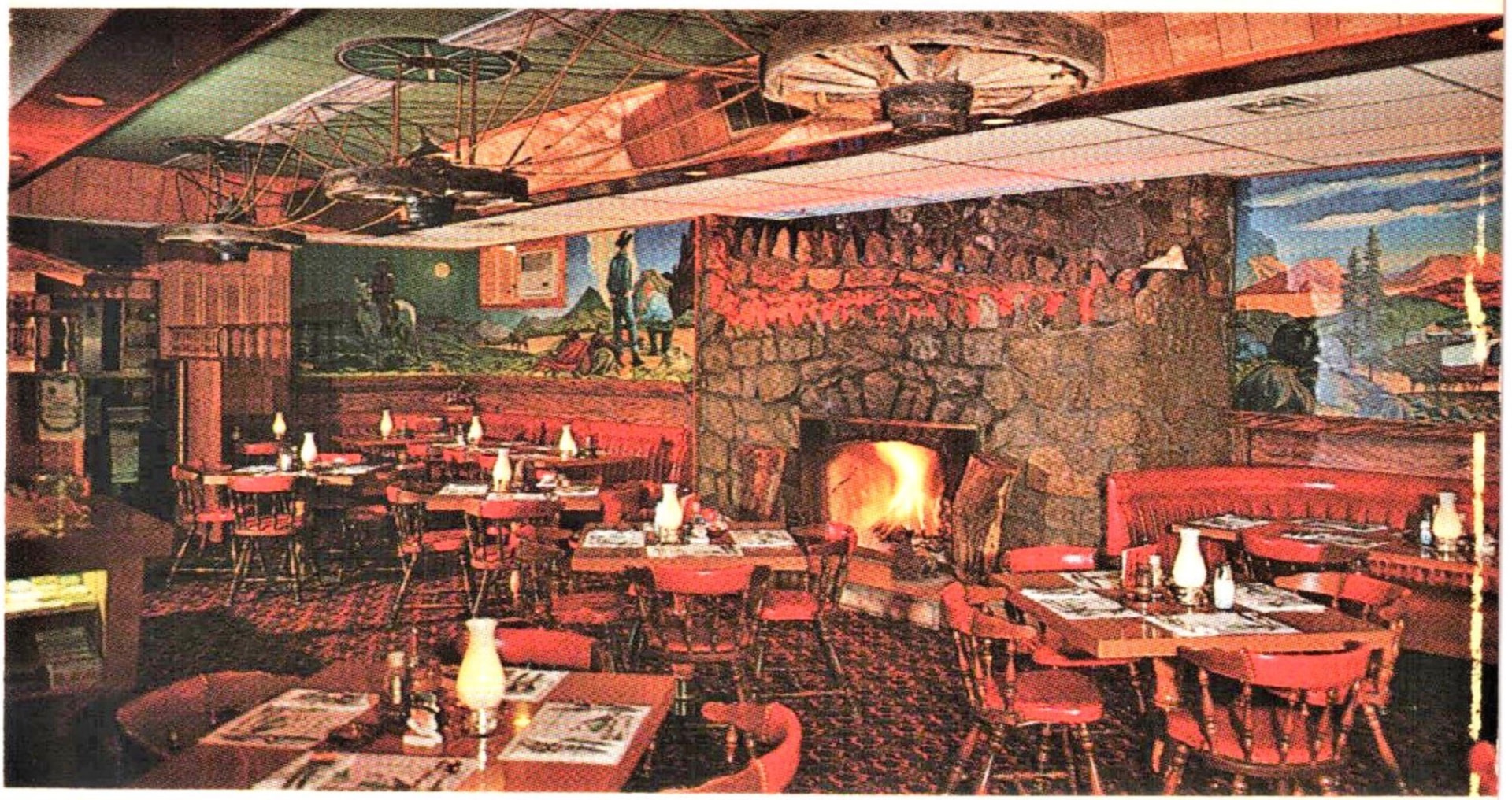 House of Wilson dining room